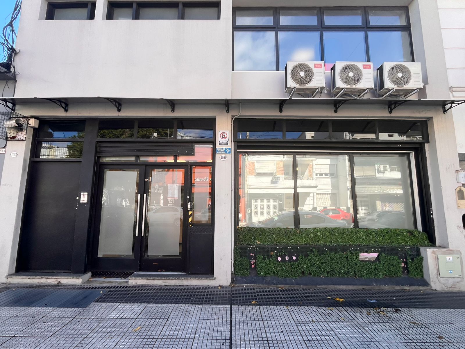 Fachada de la sede Monte Castro de Equipo CIC